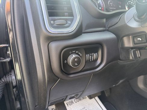 Used 2024 RAM 3500 Laramie w/ Night Edition AWD/4WD image 18