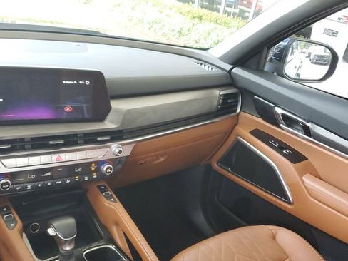 Certified 2025 Kia Telluride EX X-Line AWD/4WD image 15