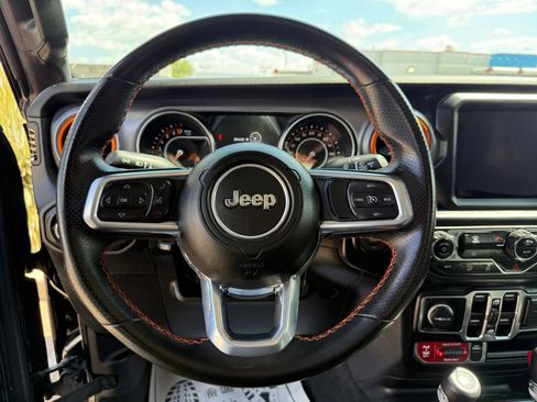 Used 2023 Jeep Gladiator Mojave w/ LED Lighting Group AWD/4WD image 20