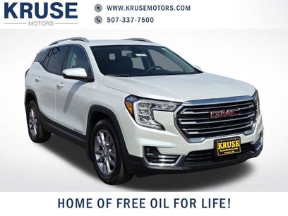 Used 2022 GMC Terrain SLT w/ Tech Package