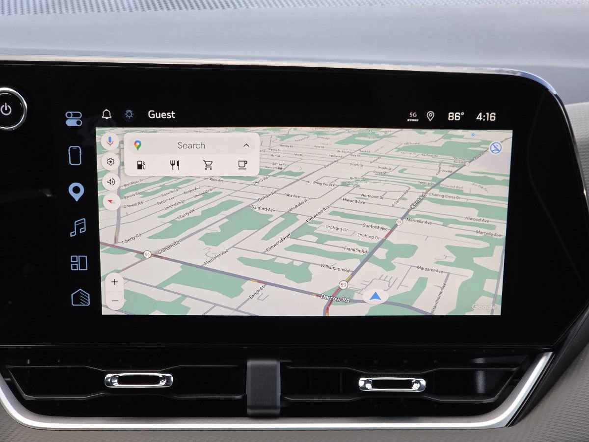 New 2027 Chevrolet Equinox LT w/ Convenience Package II FWD image 4