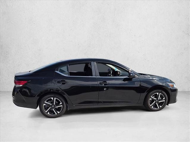 Used 2024 Nissan Sentra SV FWD image 4