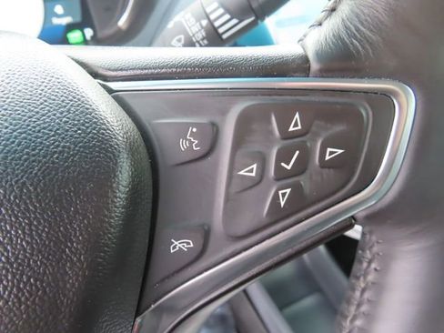 Used 2017 Chevrolet Bolt Premier w/ Driver Confidence II Package image 20