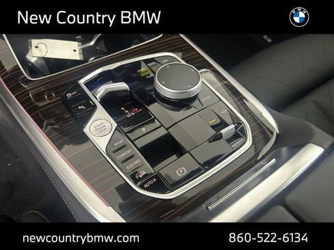 New 2026 BMW X7 xDrive40i image 24