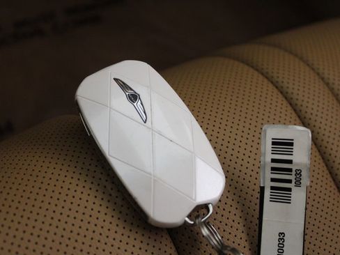 Used 2025 Genesis G80 2.5T image 28