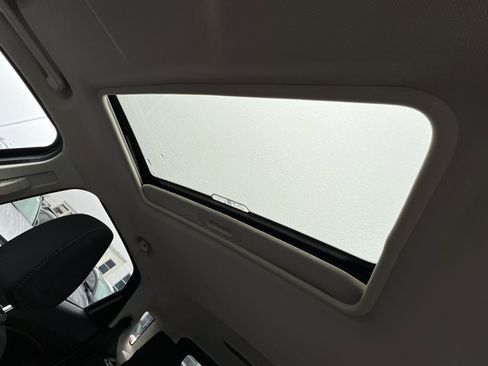 Certified 2020 Ford EcoSport SE w/ SE Convenience Package image 24