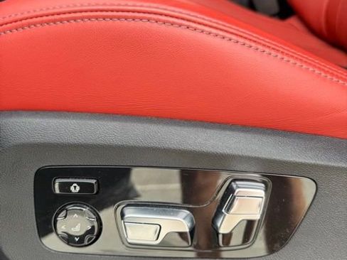 Used 2025 BMW X6 M Competition w/ Executive Package image 7