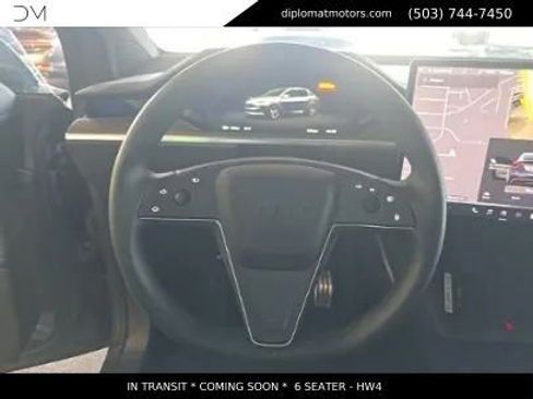 Used 2025 Tesla Model X AWD/4WD image 9