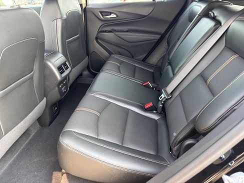 Used 2023 Chevrolet Equinox Premier AWD/4WD image 13