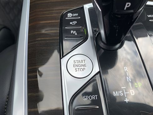 Used 2023 BMW X5 xDrive40i w/ Premium Package image 24