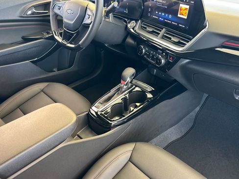 New 2026 Chevrolet Trax RS w/ Driver Confidence Package image 17