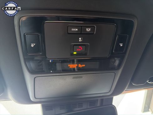 Used 2024 Lexus TX 500h AWD image 17