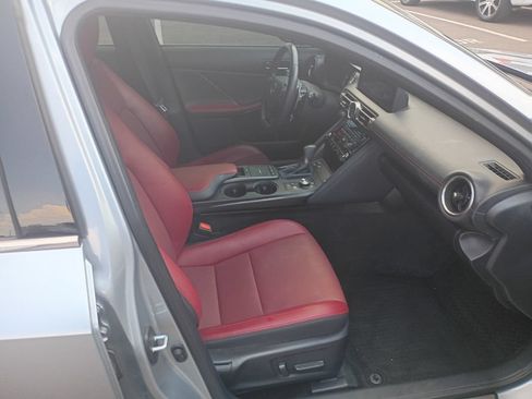 Used 2022 Lexus IS 300 w/ Premium Package RWD image 12