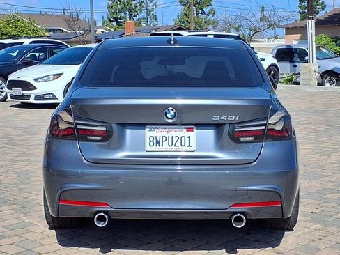 Used 2018 BMW 340i Sedan RWD image 4