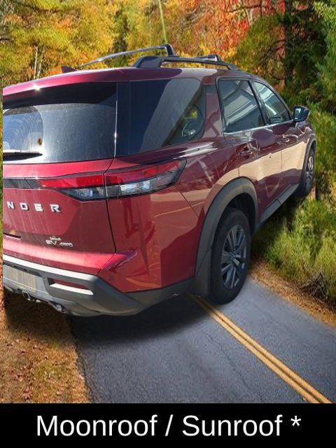 Certified 2024 Nissan Pathfinder SV w/ SV Premium Package AWD/4WD image 17