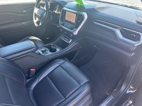 Used 2023 GMC Acadia SLT AWD/4WD image 23