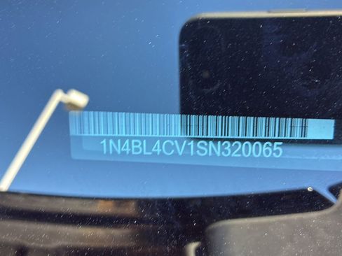 Used 2025 Nissan Altima 2.5 SR w/ SR Premium Package image 39