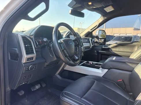 Used 2022 Ford F250 Lariat w/ Lariat Ultimate Package AWD/4WD image 10