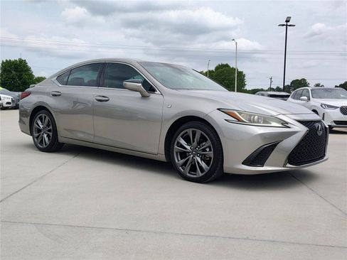 Used 2019 Lexus ES 350 F Sport w/ Accessory Package 2 FWD image 9