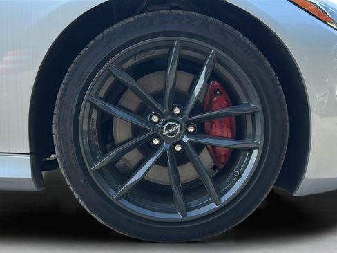 Used 2025 Nissan Z Performance w/ Floor Mat Package RWD image 30