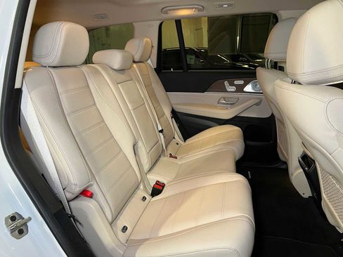 Certified 2024 Mercedes-Benz GLS 580 4MATIC image 14