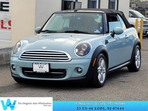 Used 2011 MINI Cooper Convertible image 11