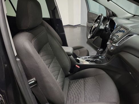 Used 2019 Chevrolet Equinox LT AWD/4WD image 23