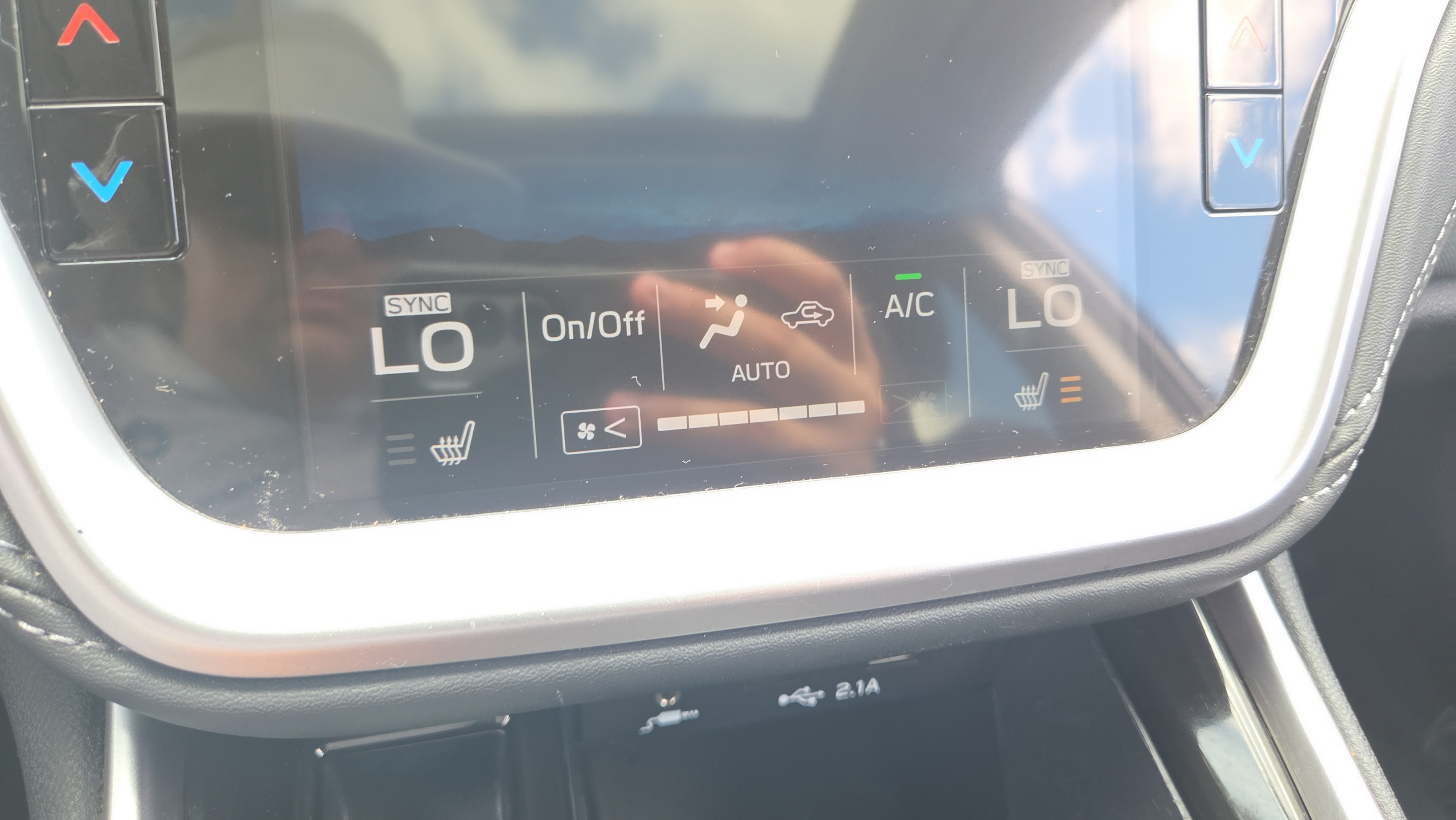 Used 2020 Subaru Outback Premium AWD/4WD image 31