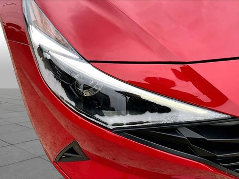 Used 2022 Hyundai Elantra SEL w/ Convenience Package FWD image 27