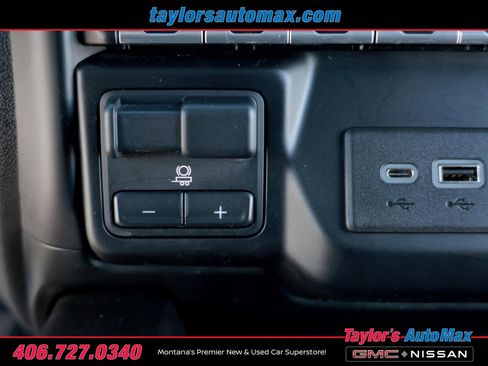 Used 2021 GMC Sierra 1500 AT4 w/ AT4 Premium Package image 27