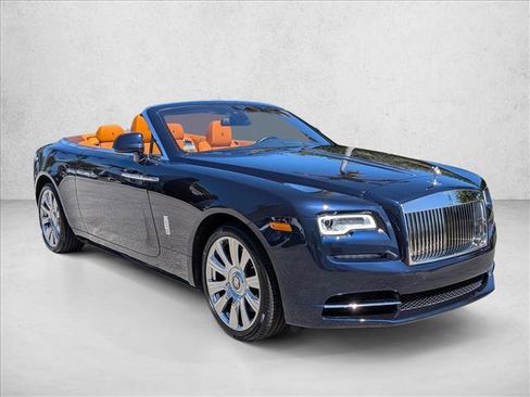 Used 2016 Rolls-Royce Dawn image 3
