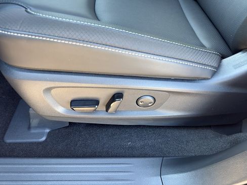 New 2026 Nissan Pathfinder SL w/ SL Premium Package image 13