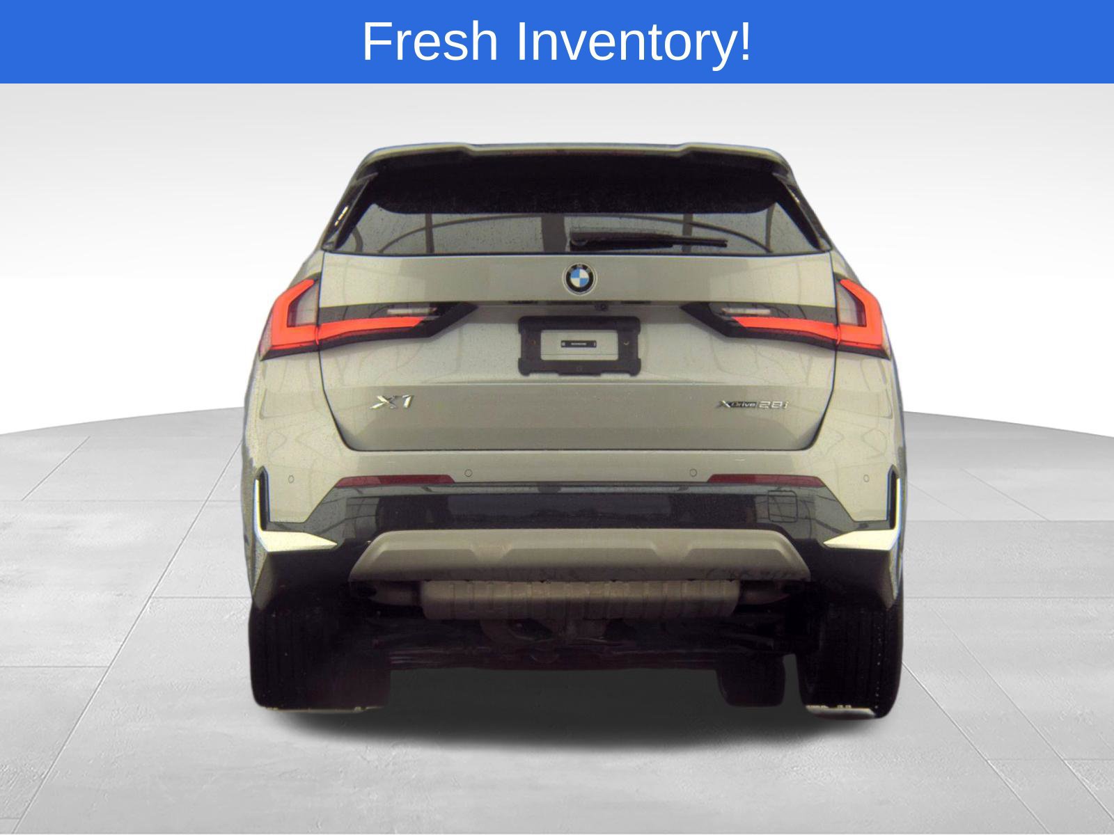 Used 2025 BMW X1 xDrive28i w/ Premium Package AWD/4WD image 7
