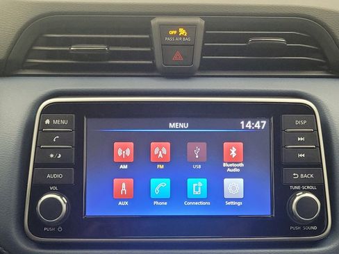 Used 2025 Nissan Versa SV w/ Trunk Package FWD image 25