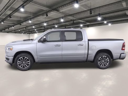 Used 2021 RAM 1500 Laramie w/ Sport Appearance Package AWD/4WD image 6