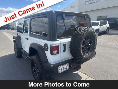Used 2022 Jeep Wrangler Sport AWD/4WD image 3