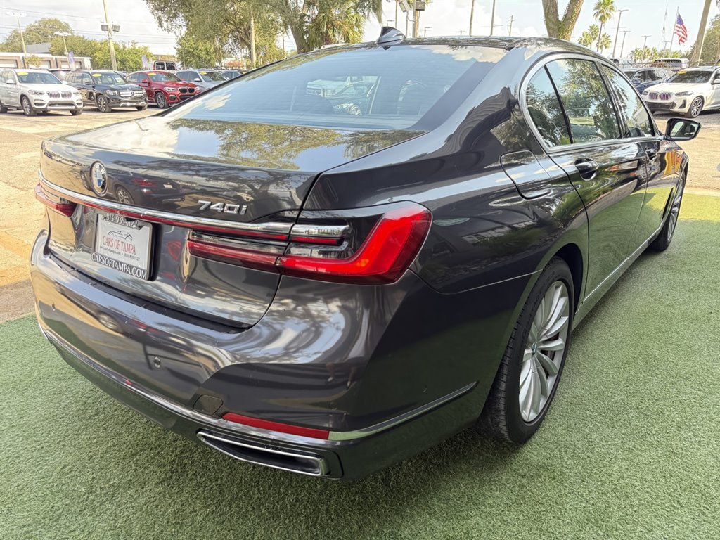 Used 2022 BMW 740i RWD image 6