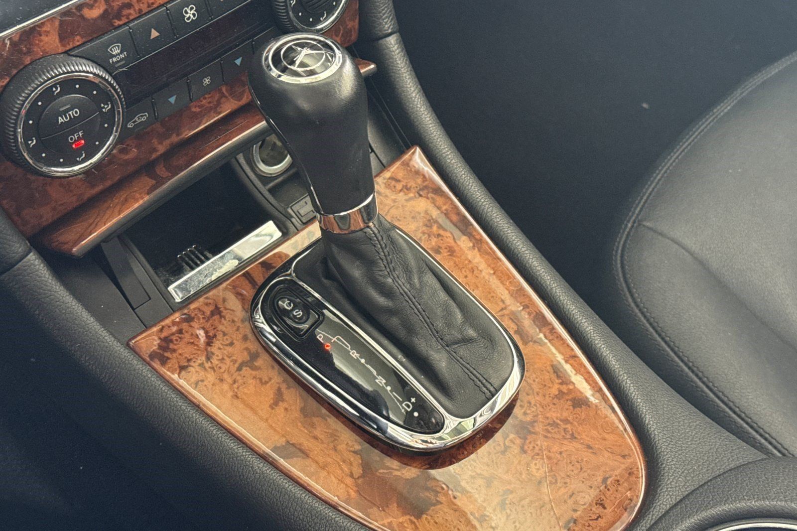 Used 2007 Mercedes-Benz CLK 350 Coupe image 15