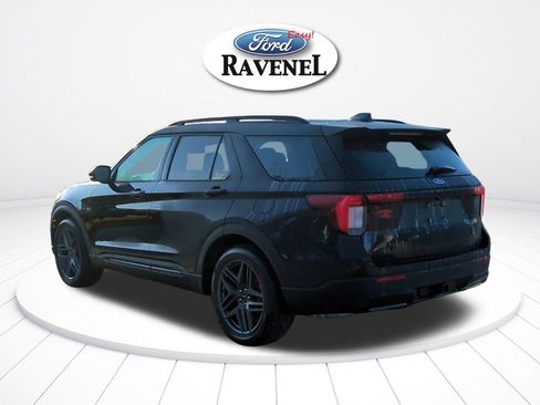 New 2026 Ford Explorer ST-Line w/ ST-Line Street Pack image 6