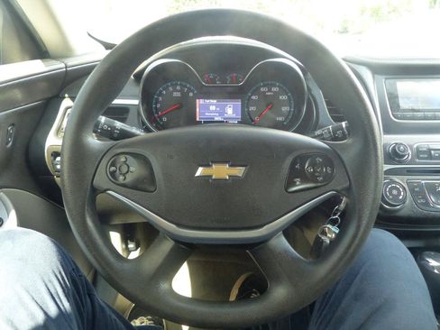 Used 2014 Chevrolet Impala LS FWD image 18