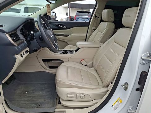 Used 2022 GMC Acadia Denali w/ Denali Ultimate Package image 15