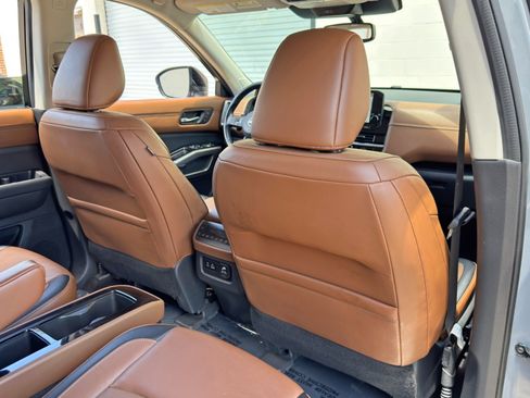 Used 2022 Nissan Pathfinder Platinum w/ Cargo Package FWD image 37