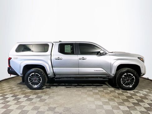 Used 2024 Toyota Tacoma TRD Sport image 9