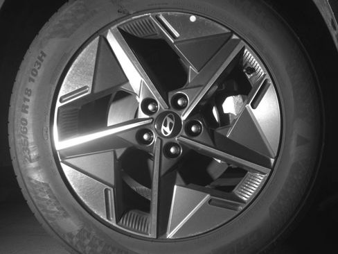 Used 2025 Hyundai Tucson SEL FWD image 16