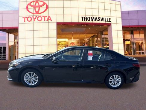 New 2025 Toyota Camry LE w/ Convenience Package image 8