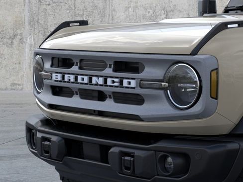 New 2025 Ford Bronco Big Bend w/ Black Diamond Package AWD/4WD image 23