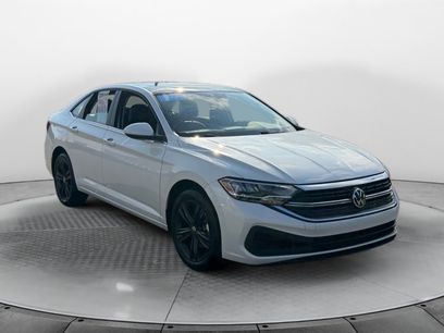 Certified 2022 Volkswagen Jetta SE