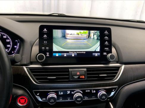 Used 2019 Honda Accord EX-L image 24