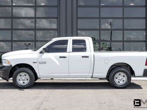 Used 2015 RAM 1500 Tradesman AWD/4WD image 4