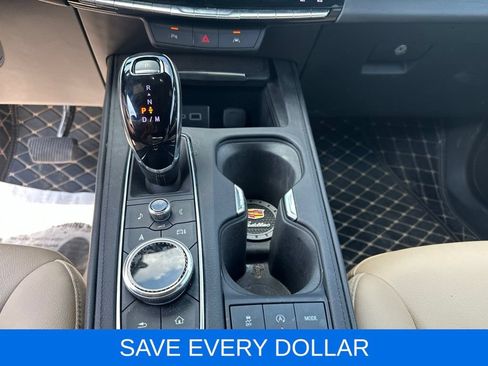 Used 2024 Cadillac XT4 Luxury FWD image 17